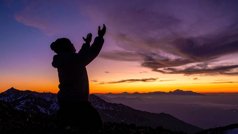 Uma reflexão sobre como a beleza revela a verdade e orienta o olhar para amar o real, guiada por Jose Eduardo De Oliveira e Silva.