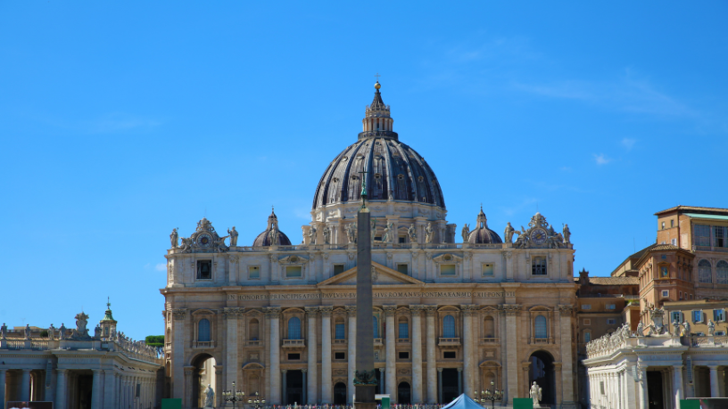 A ressignificação de espaços históricos ganha novo sentido com o crescimento do turismo religioso contemporâneo, segundo Leonardo Rocha de Almeida.